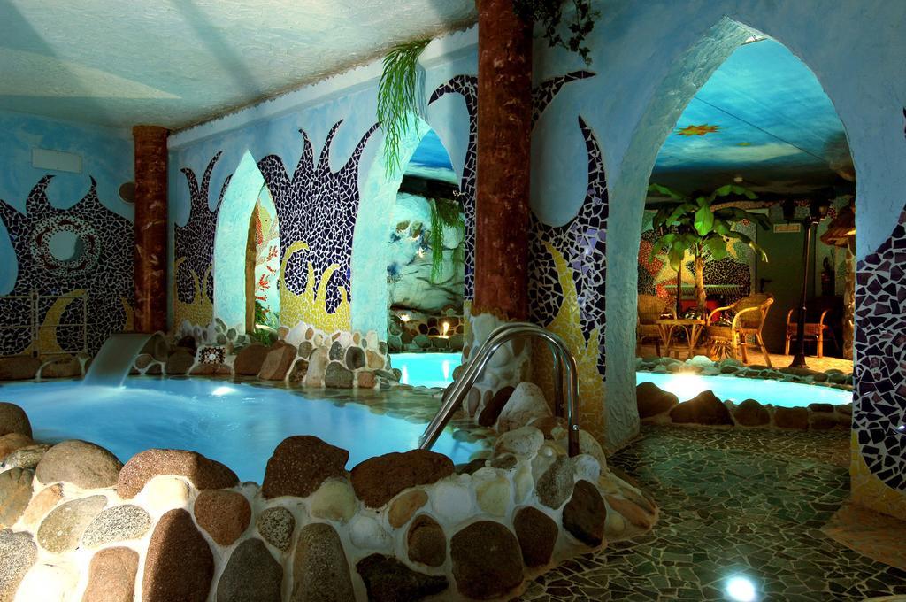 Hotel Ancora Castello-Molina di Fiemme Extérieur photo