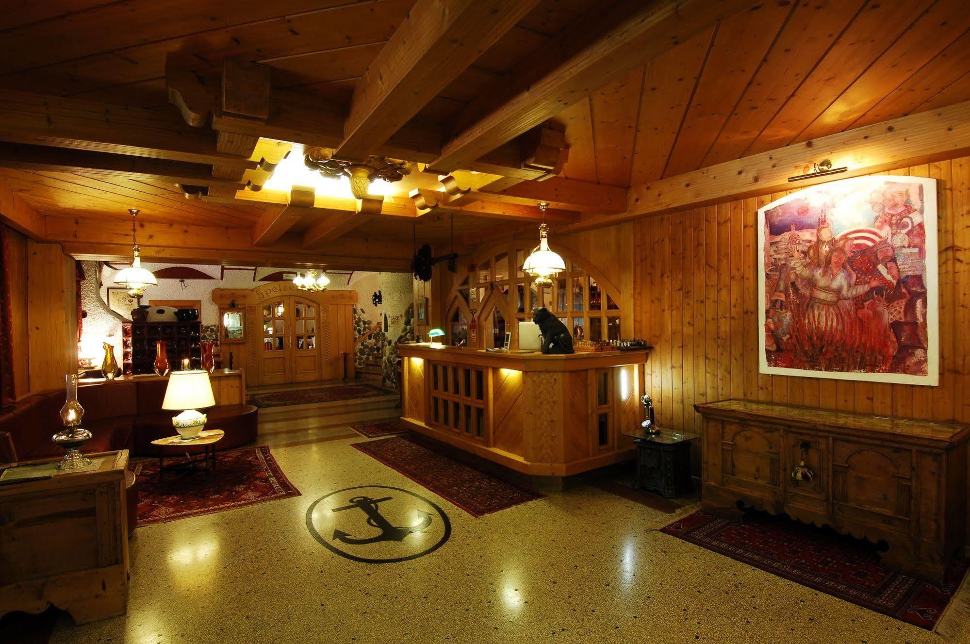 Hotel Ancora Castello-Molina di Fiemme Extérieur photo