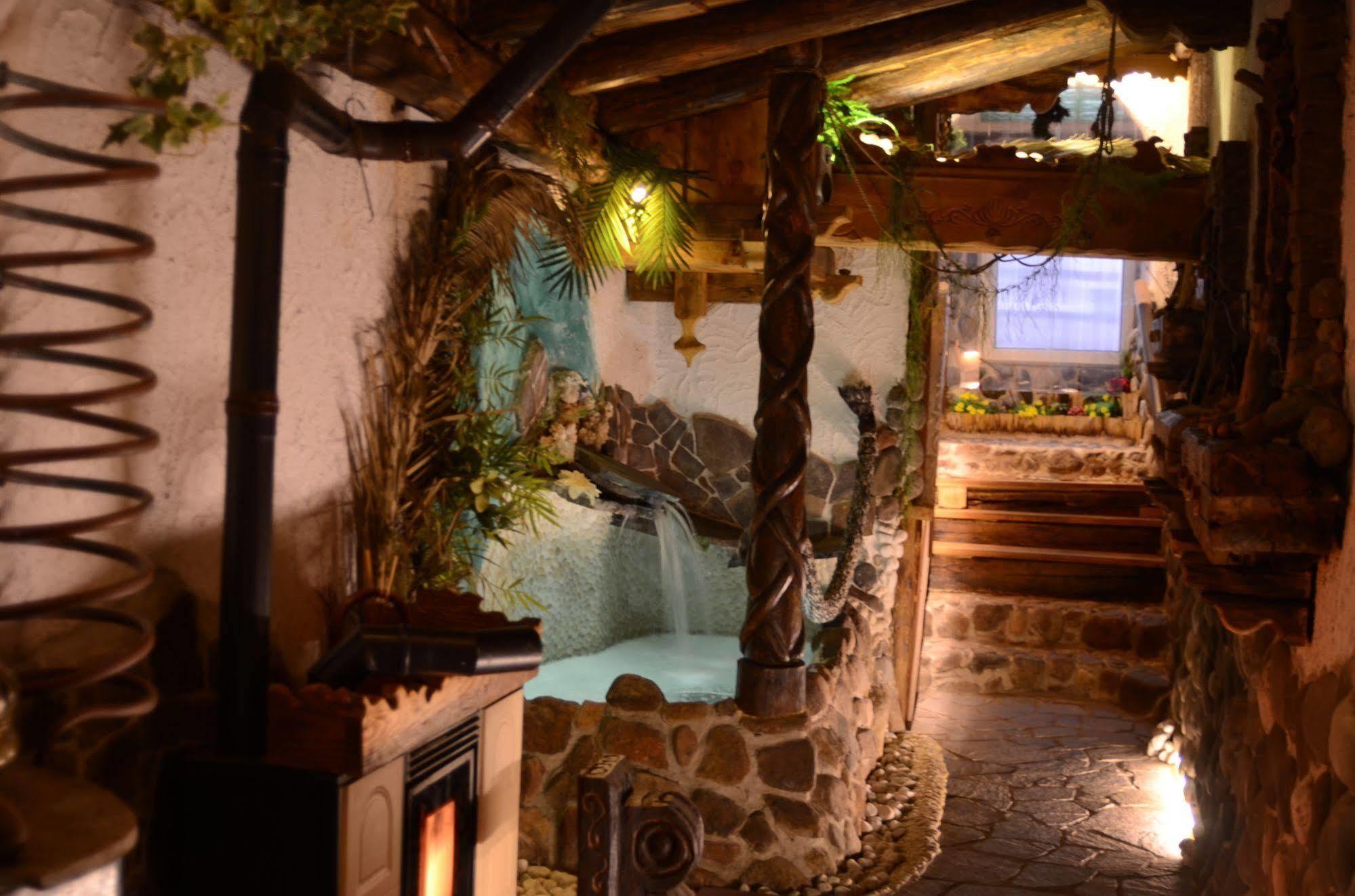 Hotel Ancora Castello-Molina di Fiemme Extérieur photo